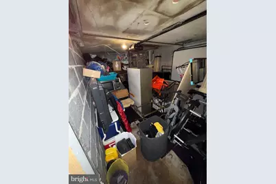 7651 Wyndale Avenue, Philadelphia, PA 19151 - Photo 14