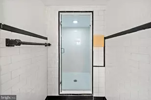 625 Catharine St, Philadelphia, PA 19147 - Photo 12