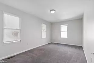 1621 W Montgomery Ave, Philadelphia, PA 19121 - Photo 10