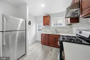 1625 S Marston St, Philadelphia, PA 19145 - Photo 4