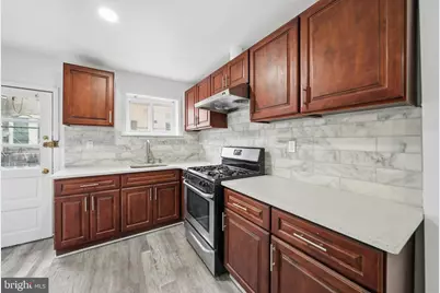 1625 S Marston Street, Philadelphia, PA 19145 - Photo 2