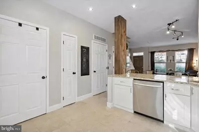 1312 Bainbridge Street, Philadelphia, PA 19147 - Photo 4