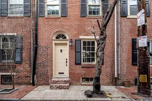 1629 Waverly St, Philadelphia, PA 19146 - Photo 1