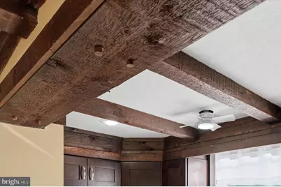 2407 S Warnock Street, Philadelphia, PA 19148 - Photo 14