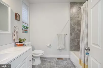 1722 Wylie Street, Philadelphia, PA 19130 - Photo 12