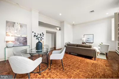 225 S 4th Street #301, Philadelphia, PA 19106 - Photo 6