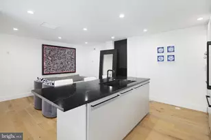 1126 Lombard St, Philadelphia, PA 19147 - Photo 4