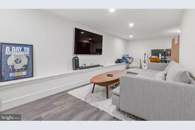 2117 Clymer Street, Philadelphia, PA 19146 - Photo 4