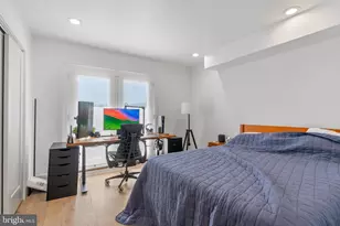 2117 Clymer St, Philadelphia, PA 19146 - Photo 8