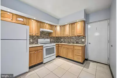2009 N Gratz Street, Philadelphia, PA 19121 - Photo 12
