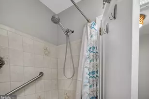 6190 Newtown Ave, Philadelphia, PA 19111 - Photo 20