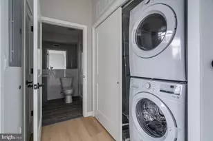 2401 Washington Ave, Philadelphia, PA 19146 - Photo 12