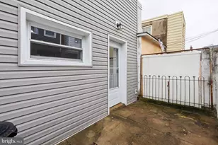 349 Emily St, Philadelphia, PA 19148 - Photo 18