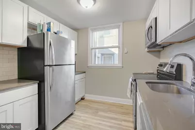752 S 9th Street #2R, Philadelphia, PA 19147 - Photo 6