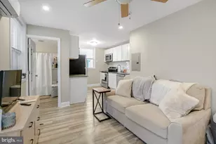 752 S 9th St, Philadelphia, PA 19147 - Photo 1