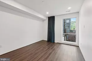 1911 N 9th St, Philadelphia, PA 19122 - Photo 2