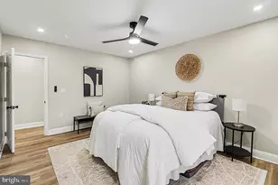 6827 Sprague St, Philadelphia, PA 19119 - Photo 14