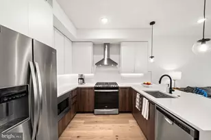 1723 Francis St, Philadelphia, PA 19130 - Photo 8