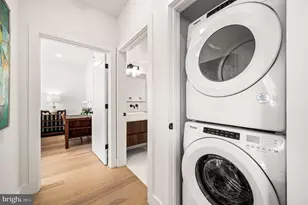 1723 Francis St, Philadelphia, PA 19130 - Photo 12