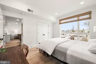 1723 Francis St, Philadelphia, PA 19130 - Photo 14