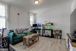 4001 Cresson St, Philadelphia, PA 19127 - Photo 2