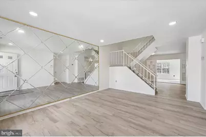 8410 Lyons Place, Philadelphia, PA 19153 - Photo 2