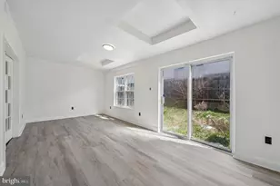 8410 Lyons Pl, Philadelphia, PA 19153 - Photo 14