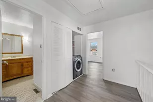 8410 Lyons Pl, Philadelphia, PA 19153 - Photo 16