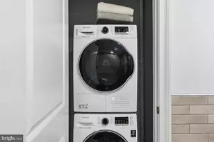 60 N 23rd St, Philadelphia, PA 19103 - Photo 24