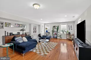 1127 E Susquehanna Ave, Philadelphia, PA 19125 - Photo 4