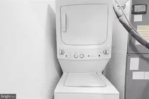 650 N N 36th St, Philadelphia, PA 19104 - Photo 12