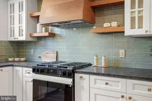 2234 S Clarion St, Philadelphia, PA 19148 - Photo 4