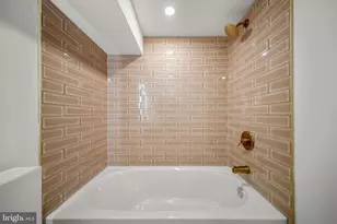 2234 S Clarion St, Philadelphia, PA 19148 - Photo 34