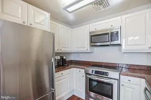 1500 Chestnut St, Philadelphia, PA 19102 - Photo 8