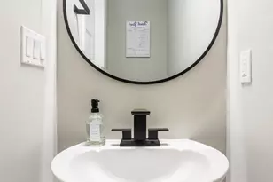 2242 N Reese St, Philadelphia, PA 19133 - Photo 8