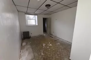 813 N 64th St, Philadelphia, PA 19151 - Photo 12