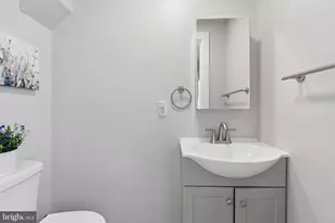 1612 S LeCount St, Philadelphia, PA 19145 - Photo 6