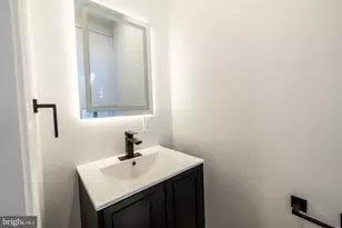 2811 N Bonsall St, Philadelphia, PA 19132 - Photo 8