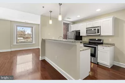 1811 Chestnut Street #UNIT 404, Philadelphia, PA 19103 - Photo 16