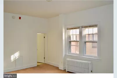 332-34 S 17th Street #3C, Philadelphia, PA 19103 - Photo 4