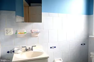 445 W Hansberry St, Philadelphia, PA 19144 - Photo 30