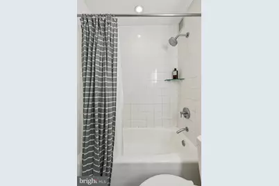 219 S 18th Street #1422, Philadelphia, PA 19103 - Photo 16