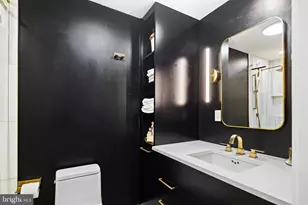 2314 Madison Square, Philadelphia, PA 19146 - Photo 18