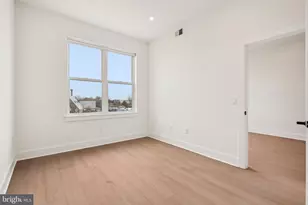 20 W Allens Ln, Philadelphia, PA 19119 - Photo 12