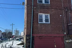 3447 Vista St, Philadelphia, PA 19136 - Photo 4