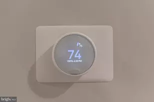 421 N 39th St, Philadelphia, PA 19104 - Photo 16