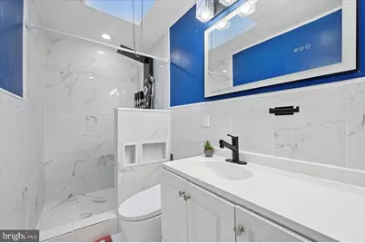 1039 W Russell Street, Philadelphia, PA 19140 - Photo 10