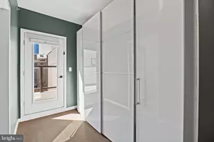 2106 Spring St, Philadelphia, PA 19103 - Photo 56