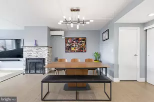 200 Lombard St, Philadelphia, PA 19147 - Photo 10