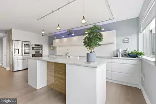 200 Lombard St, Philadelphia, PA 19147 - Photo 4